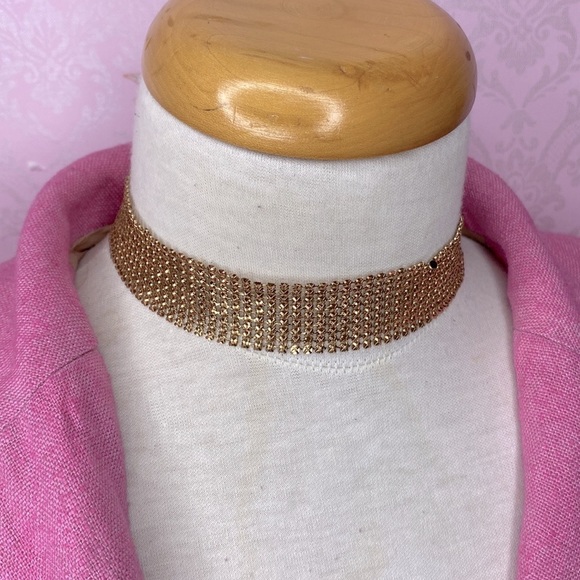 🌹 Set of 2 🌹 White Gold Elephant Pendant Necklace w/ Charms & Gold Toned Choker🌹 - Picture 11 of 16